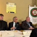 Il Delegato Ricci (al centro) con i relatori Rosati (alla sua destra) e Seghetti (alla sua sinistra)